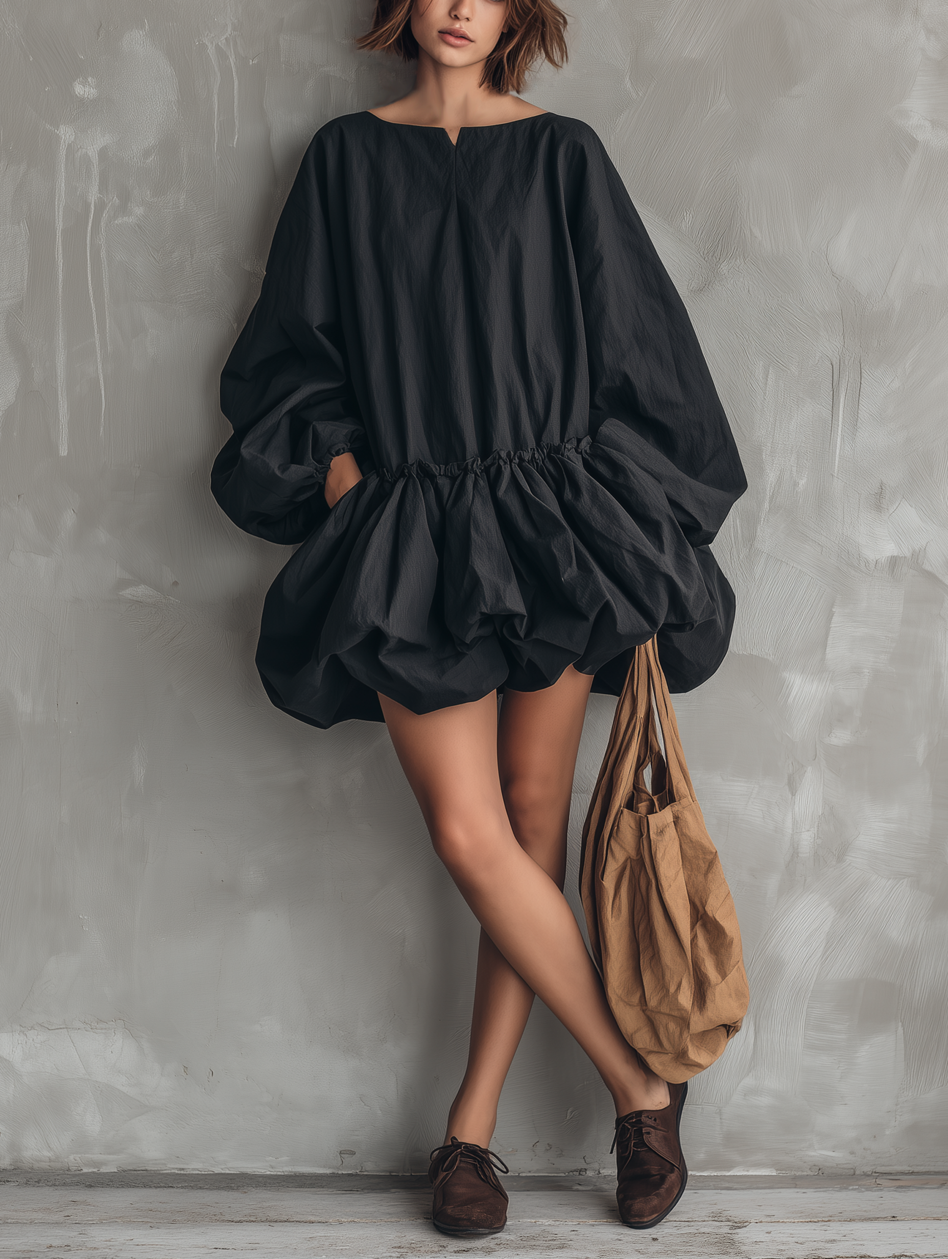 Women's Casual Black Long-sleeve Mini Dress With A Round Neck And Tuli – Modesees