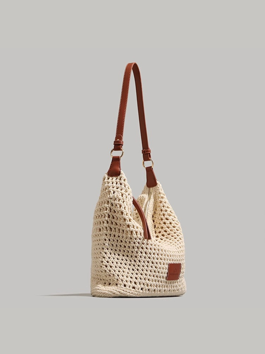 Women's Off-white Woven Hollow Shoulder Bag MDA1809H1T