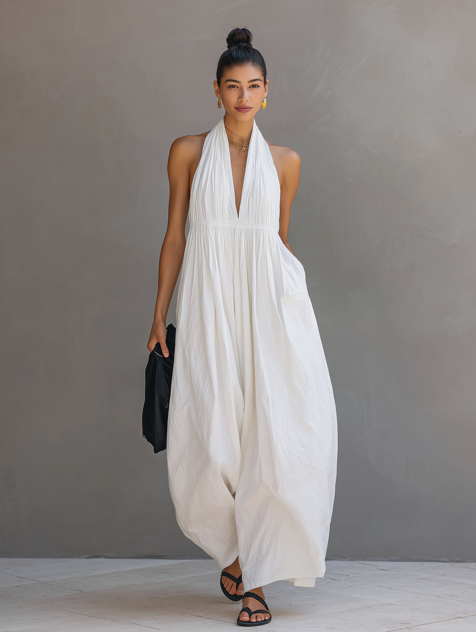 Women's Casual White Cotton-linen Blend Halter Neck Sleeveless Jumpsuit MDZ2797B2AN