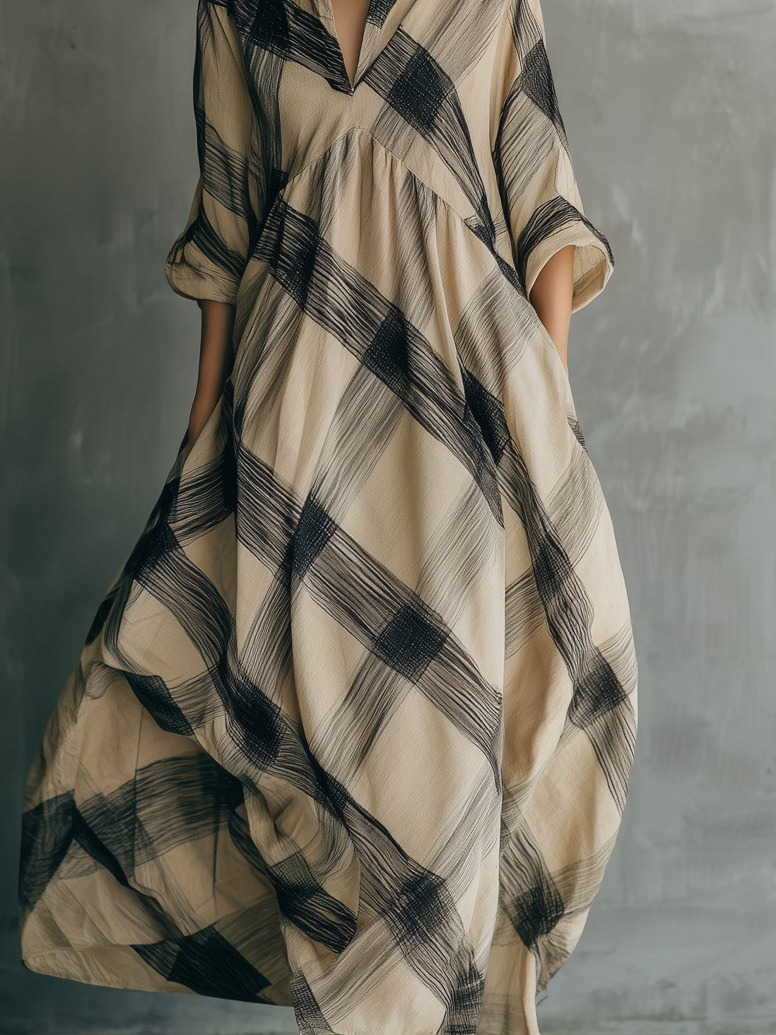 Women's Casual Black & Khaki Plaid Woven Maxi Dress — V-Neck, Mid-Length Sleeves, Loose Fit MDZ0768D8LXY