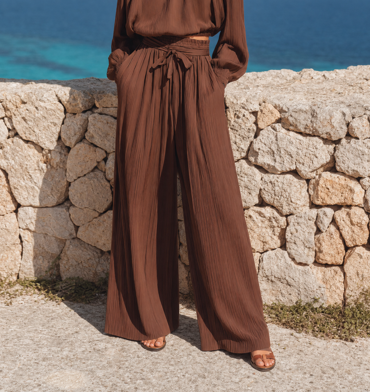 Women's Vacation-Style Coffee-Brown High-Neck Balloon-Sleeve Top + Tie-Waist High-Waist Wide-Leg Pants Two-Piece Set MDZ0734G6CMX