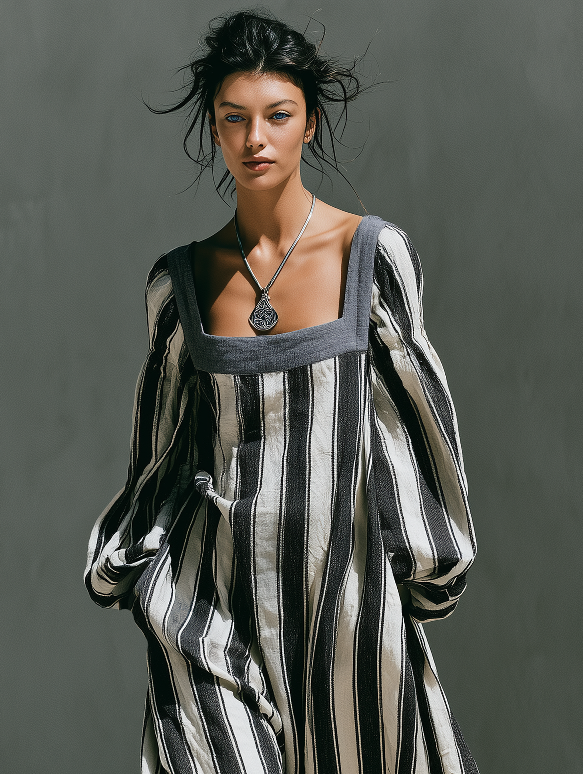 Women's Minimalist Striped Print Square-Neck Long-Sleeve Maxi Dress MDZ0909G9WY