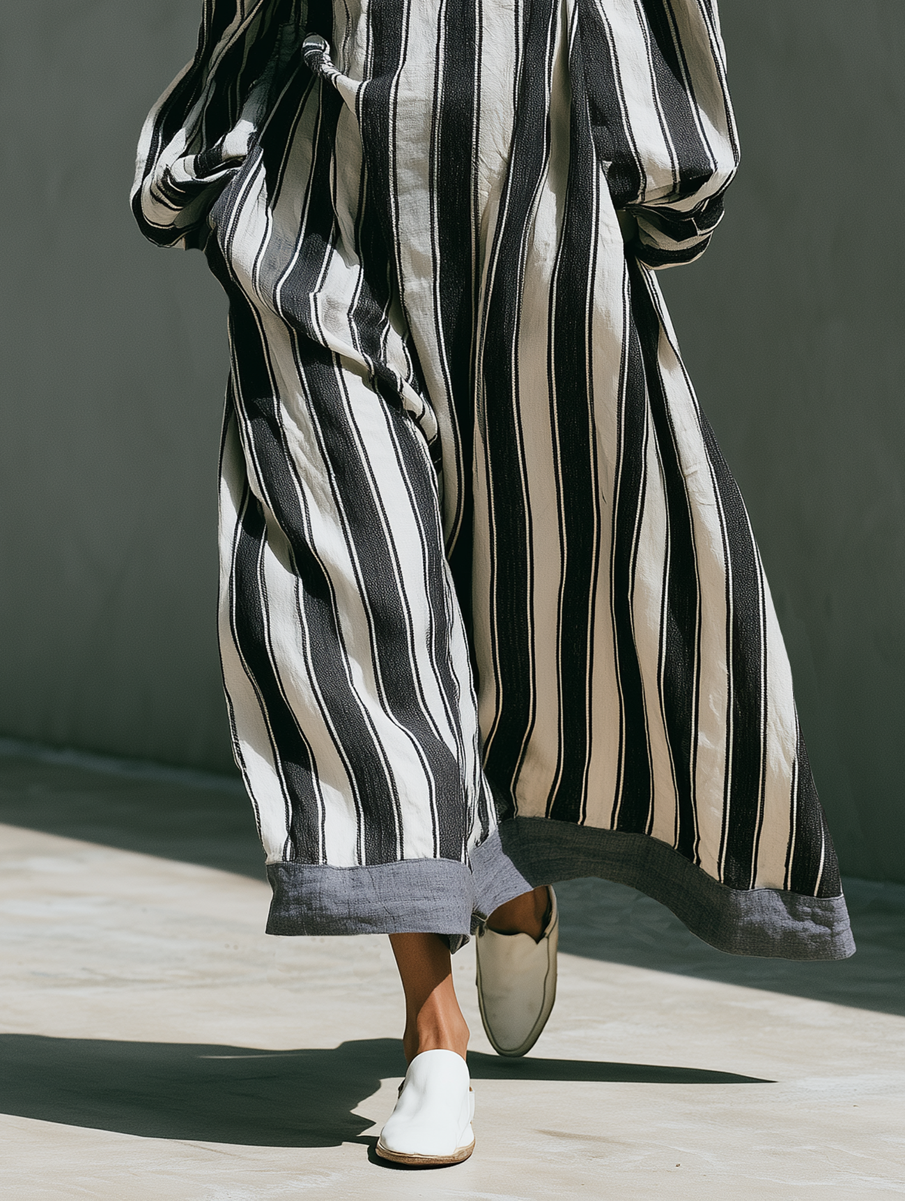 Women's Minimalist Striped Print Square-Neck Long-Sleeve Maxi Dress MDZ0909G9WY