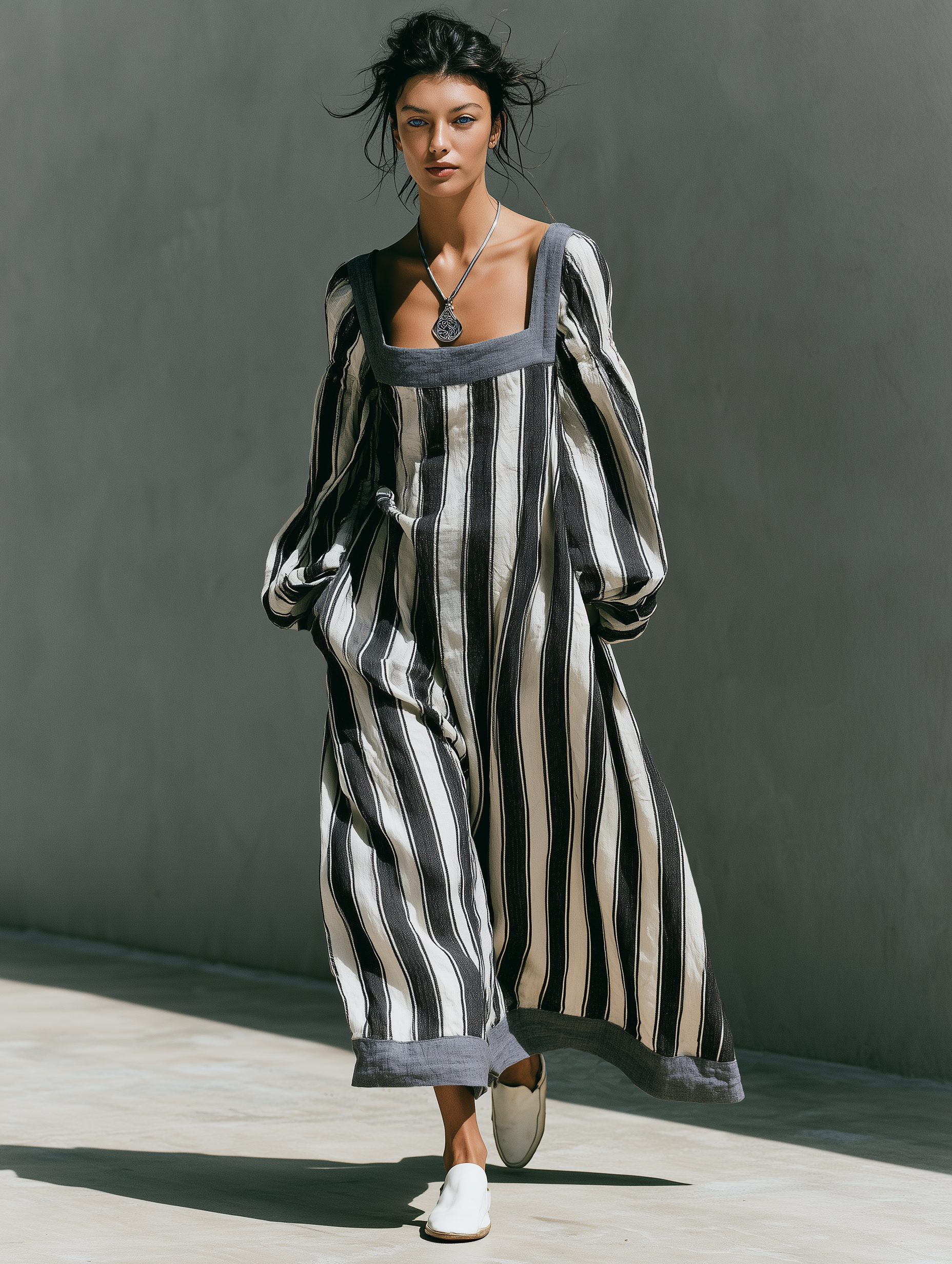 Women's Minimalist Striped Print Square-Neck Long-Sleeve Maxi Dress MD – Modesees