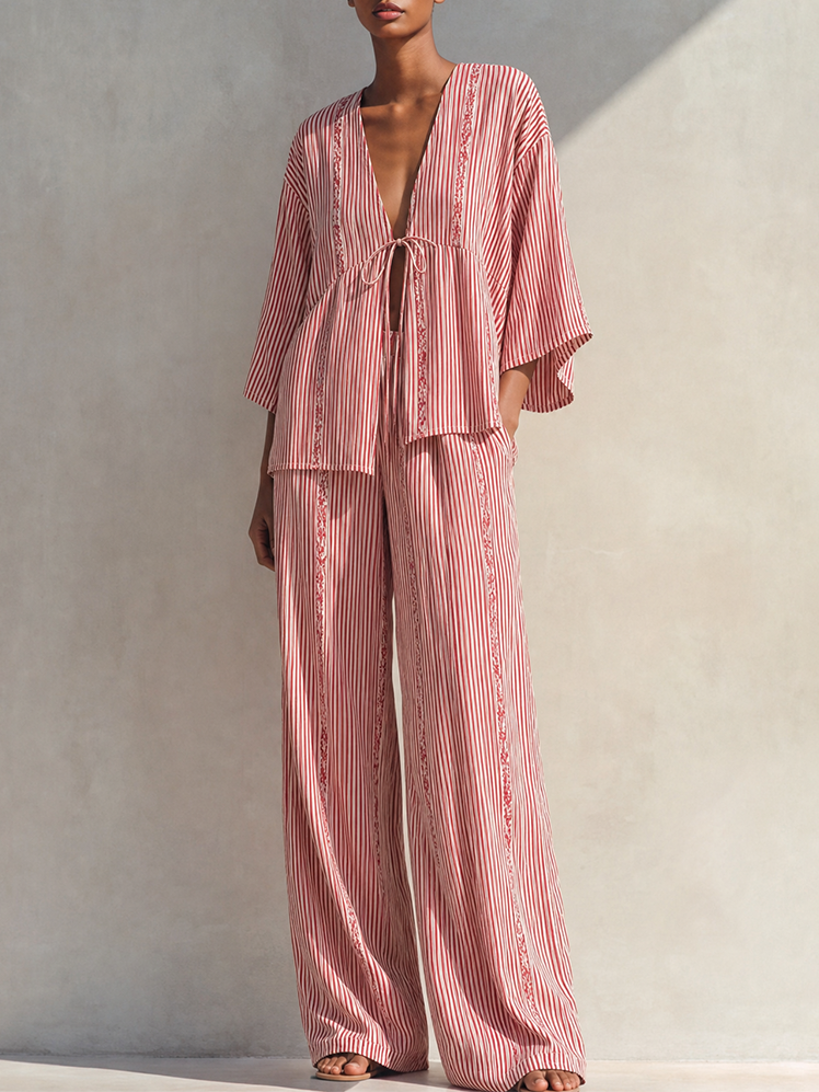 Women's Bohemian Red And White Striped Viscose Blend V-Neck Tie Front Kimono Sleeve Top And Wide-Leg Pants Two-Piece SetMDZ1490G4ZSQ