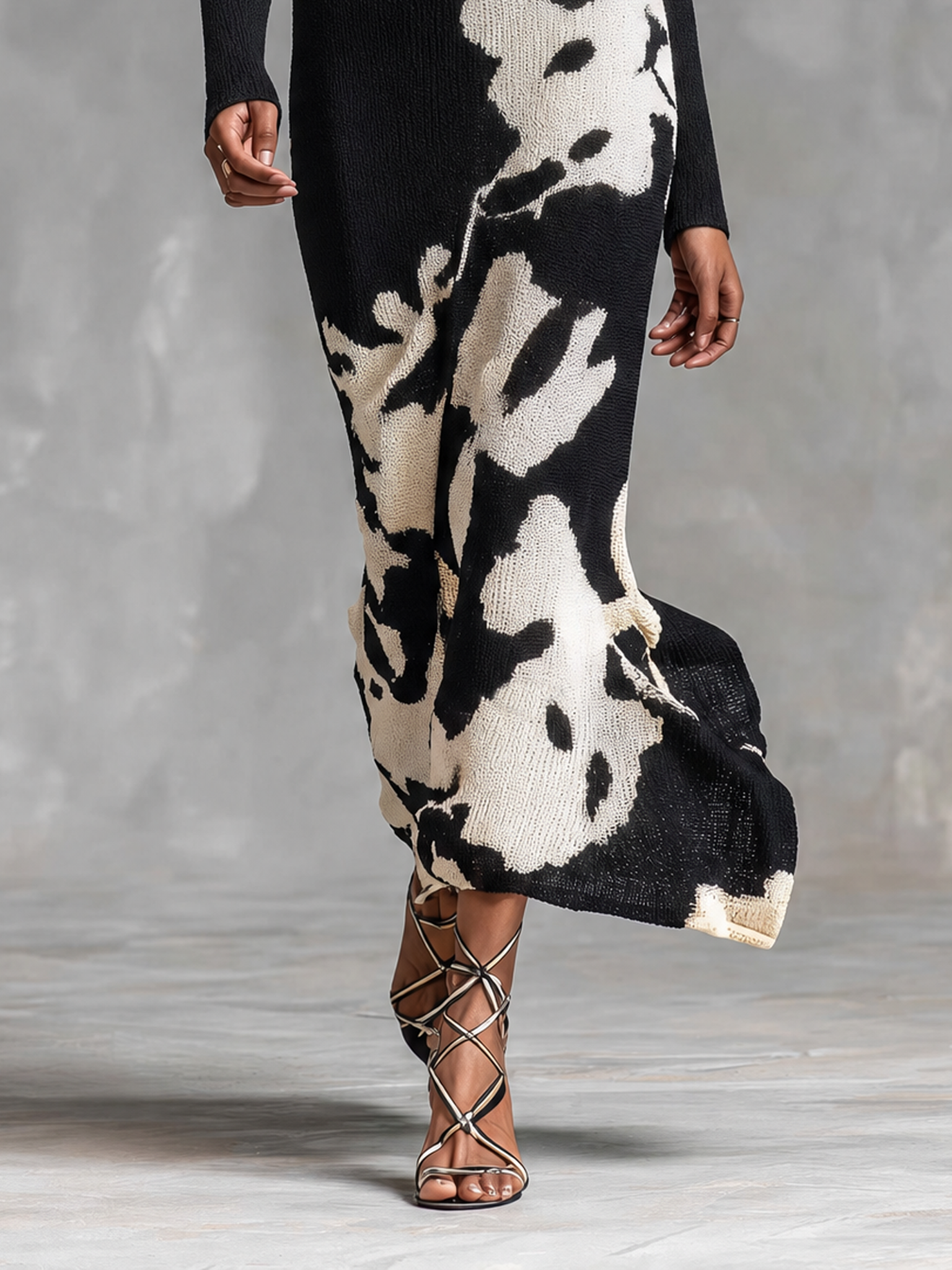 Women's Minimalist White Jacquard-knit Boat-neck Long-sleeve Maxi Dress MDZ2861G9WY