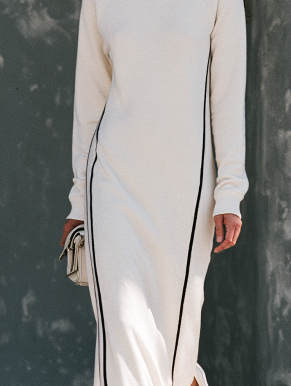 Women's Casual White Long-sleeved Maxi Dress In Stretchy Sweatshirt Fabric With A Round Neck MDZ2864G8LXY