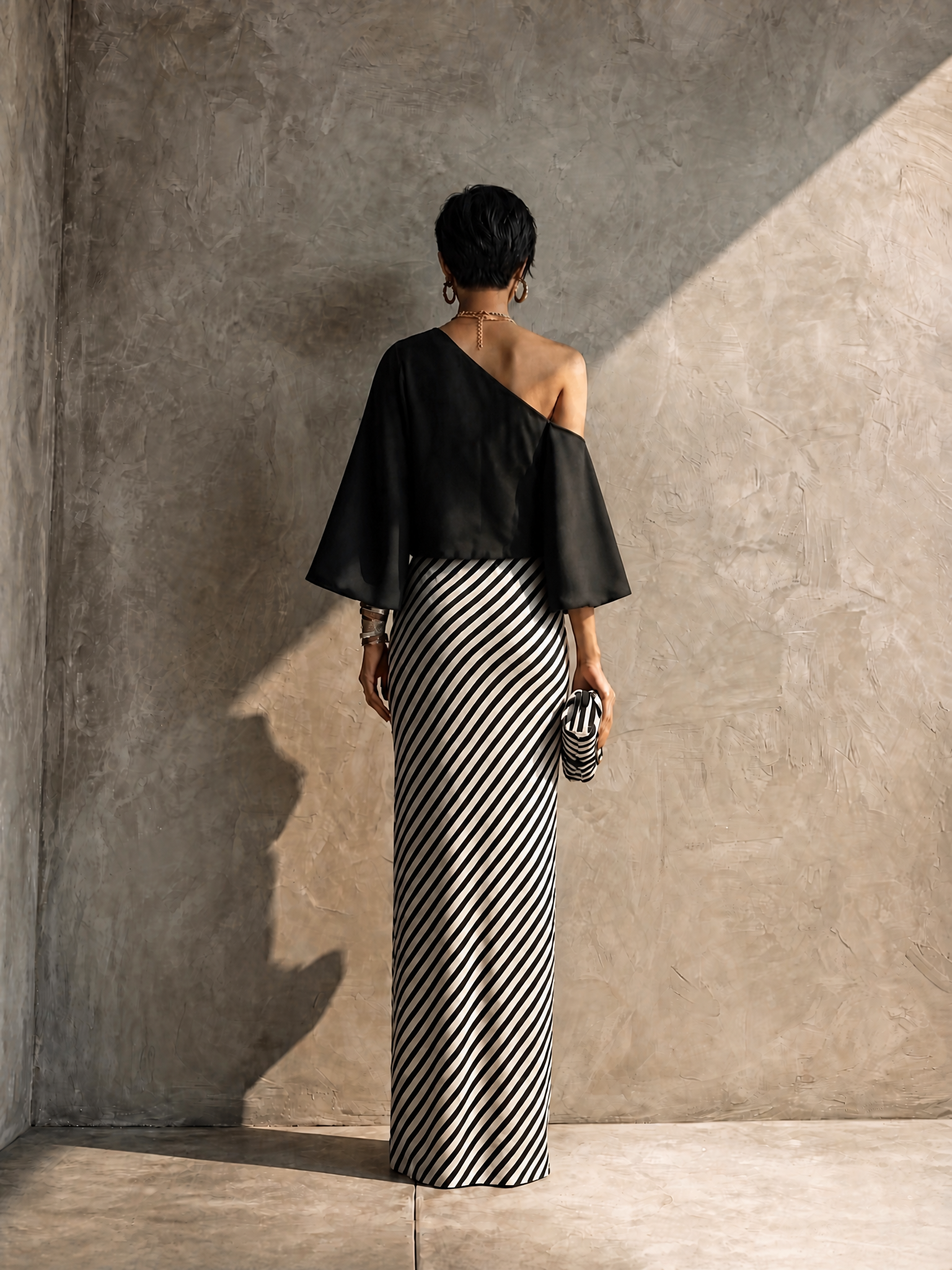 Women's Modern Elegant Black White Knit Cotton Blend One-Shoulder Striped Maxi Skirt Set MDZ2985G7GMJ