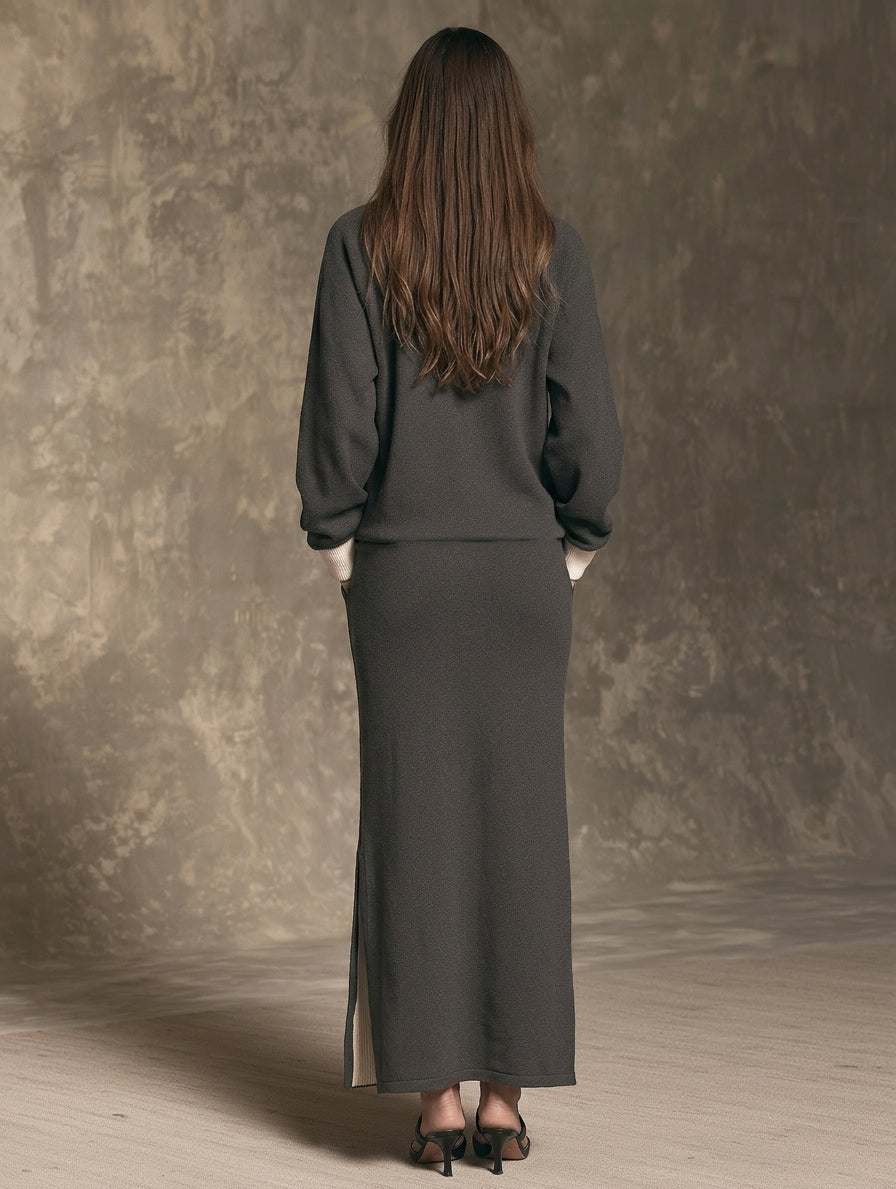 Women's Casual Long-sleeved Maxi Dress In Dark Grey Stretch Sweatshirt Fabric MDZ0484H3LXY