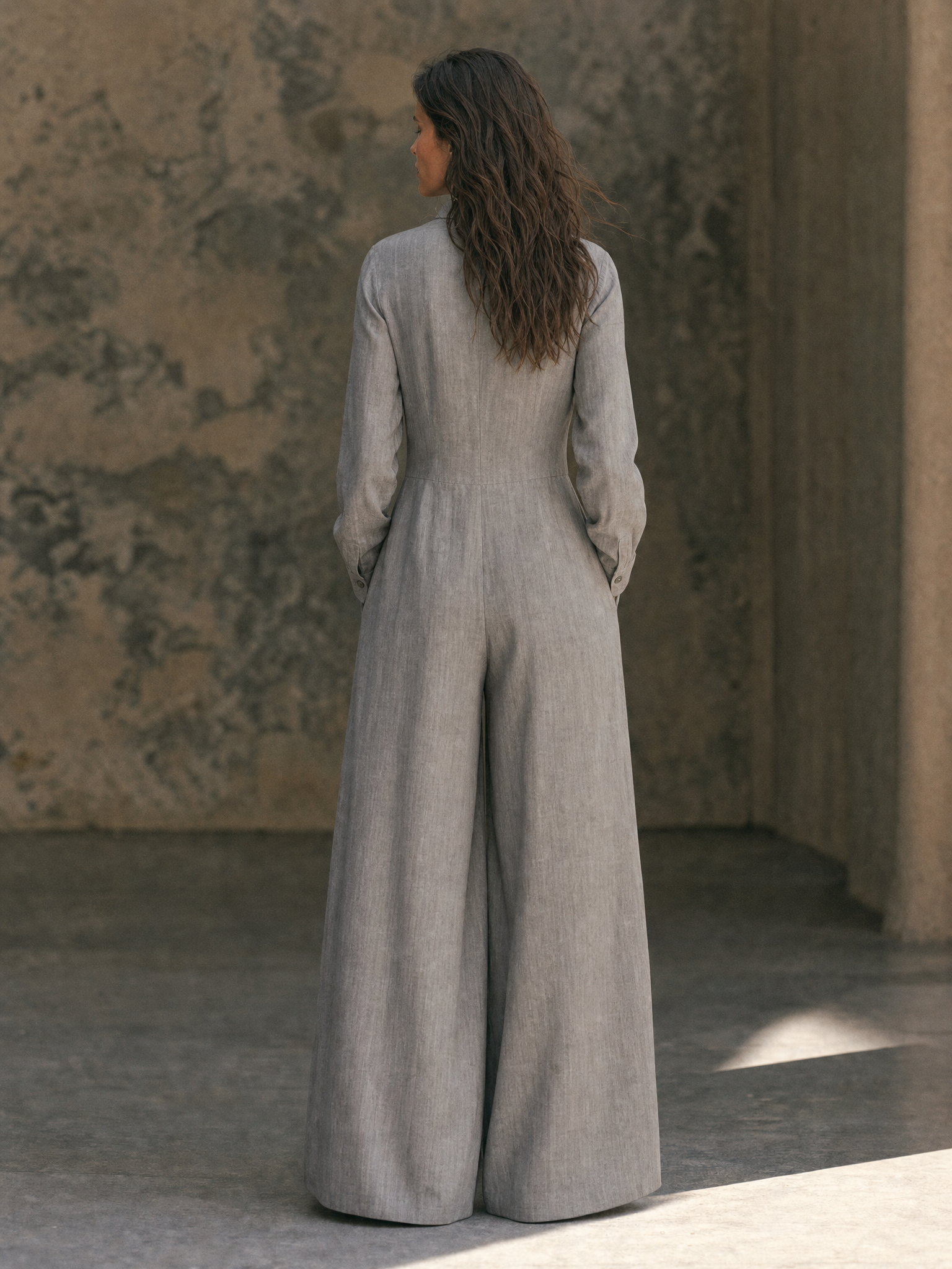 Women's Minimalist Long-Sleeve Wide-Leg Jumpsuit With Invisible Zipper MDZ0407H2WY