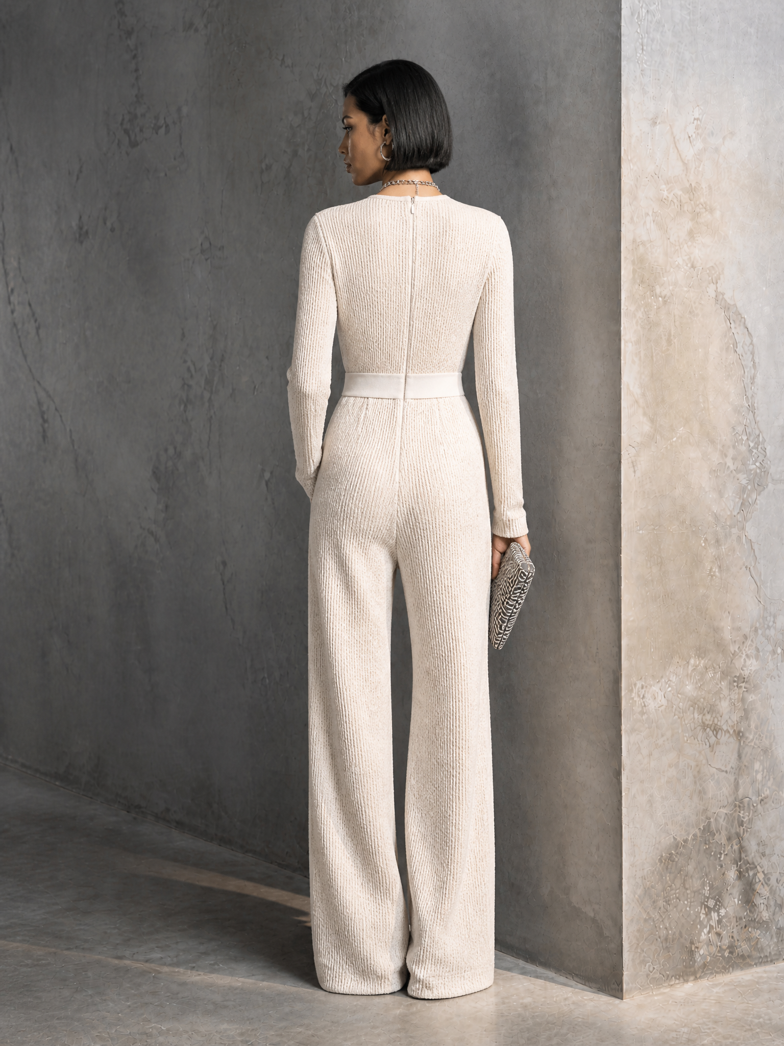 Women's Textured Minimalist Knit V-Neck Long Sleeve Wide Leg Jumpsuit MDZ0500H0GMJ