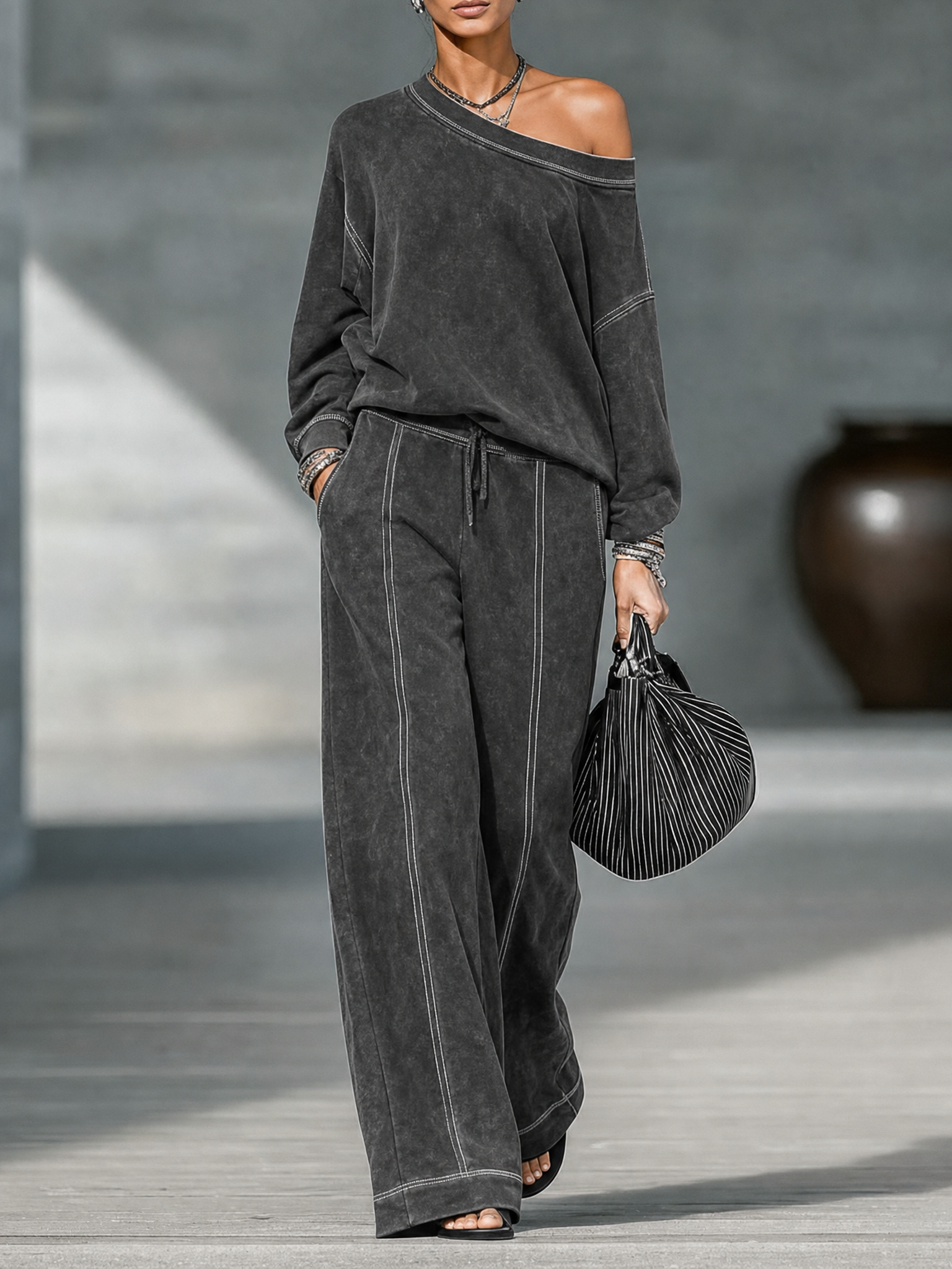Women's Vintage Casual Faded One-Shoulder Sweatshirt And Straight-Leg Pants Set MDZ1996H3WY