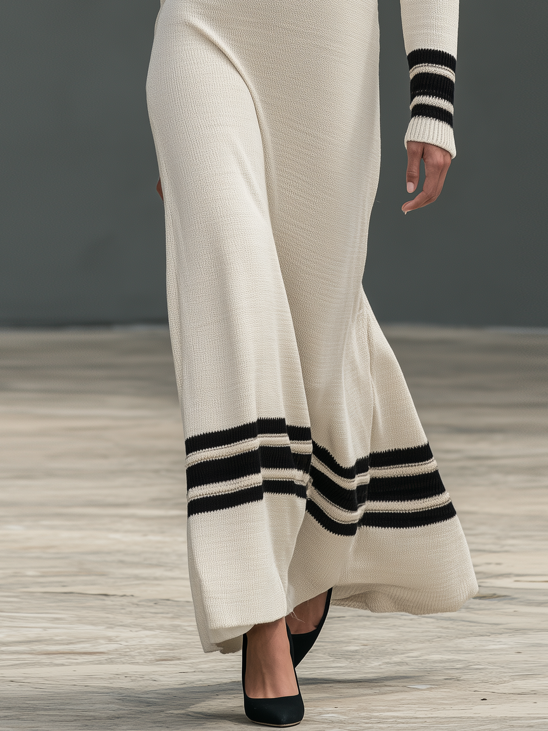 Women's Minimalist Button-Collar Striped Maxi Knit Dress MDZ1945H4WY
