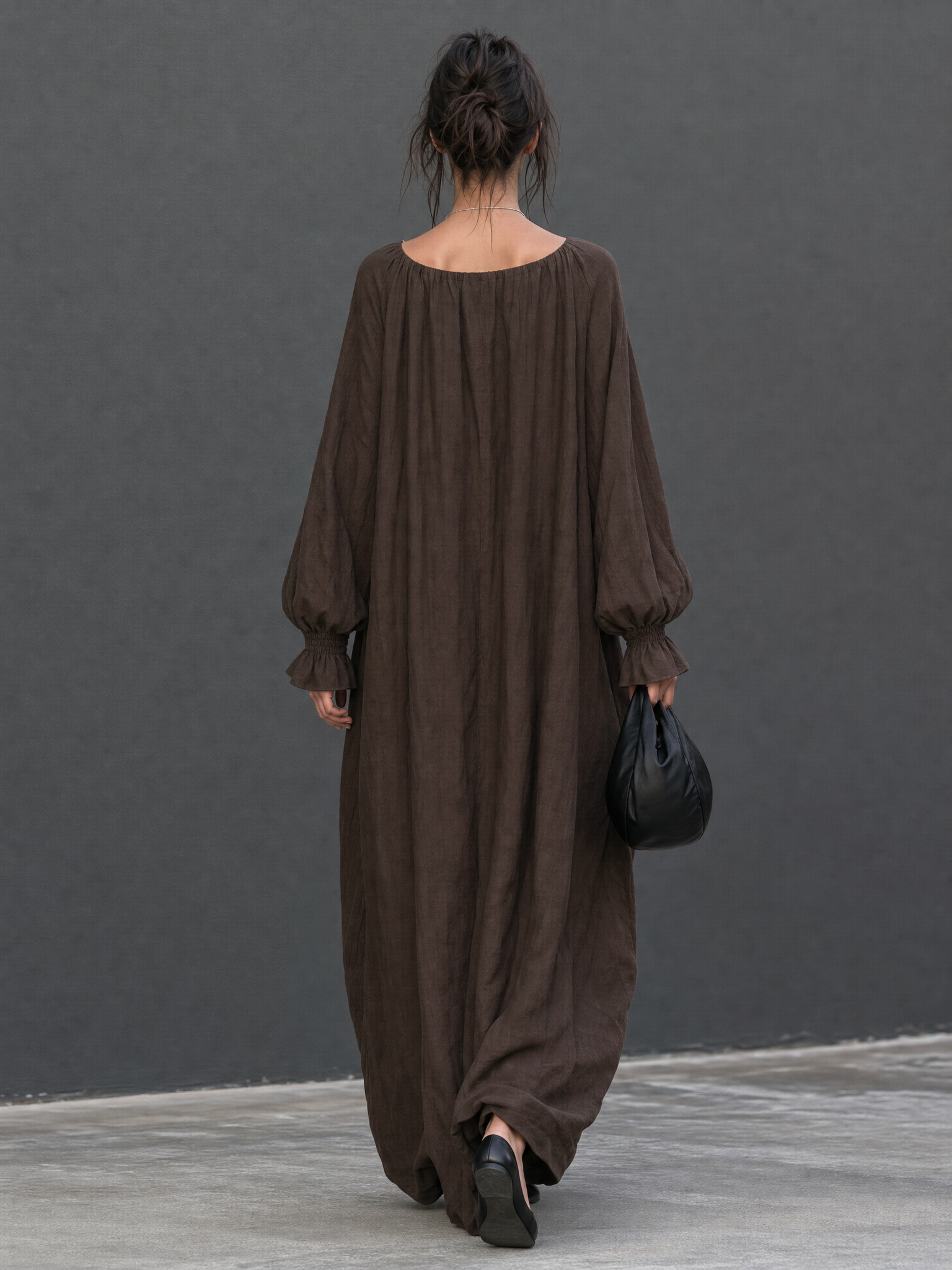 Women's Minimalist Long-Sleeve Maxi Dress With Cut-Out Neckline MDZ1952H0WY