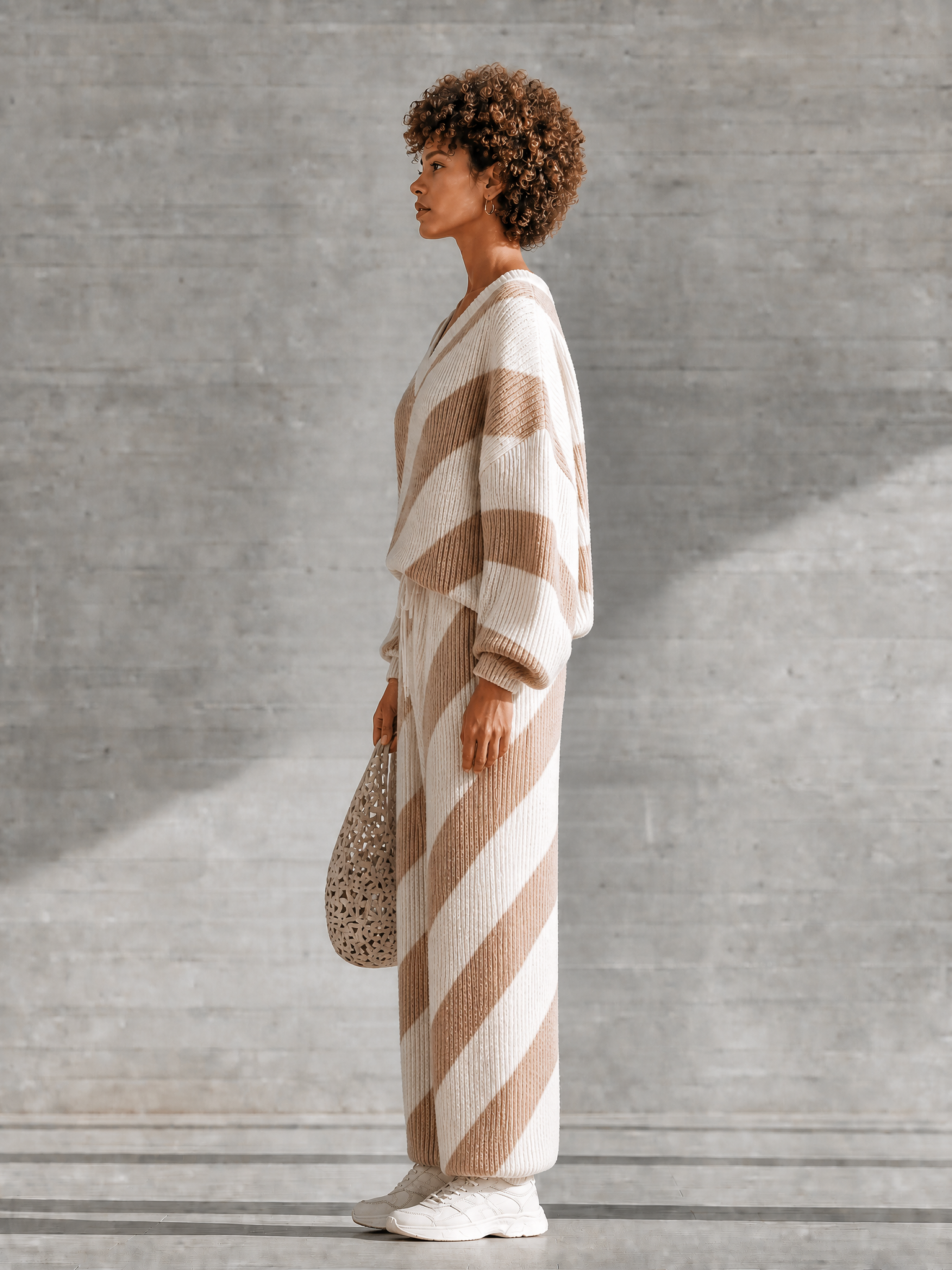 Women's V Neck Striped Pleated Cream Tracksuit Set MDZ2804H7YZJ