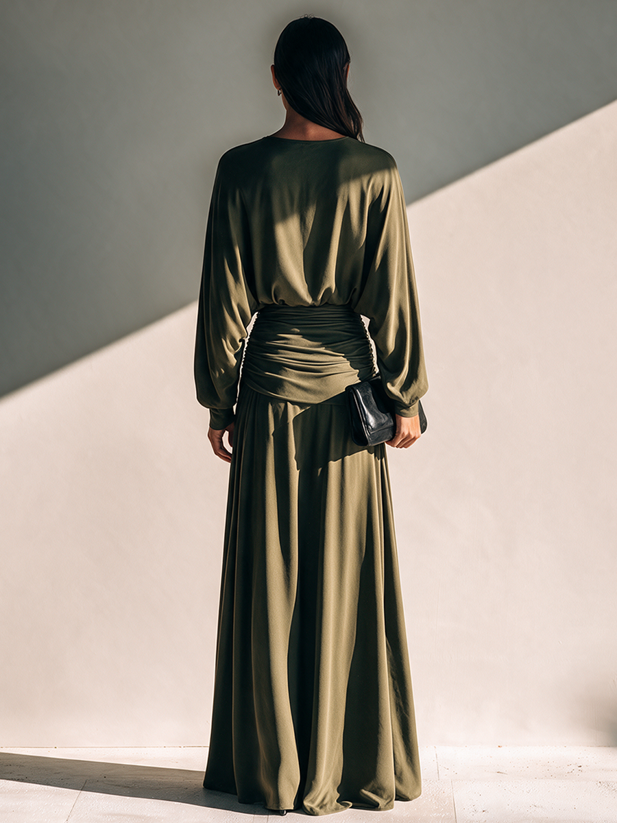 Women's Long-Sleeve Knitted Maxi Dress With Pleated Waist