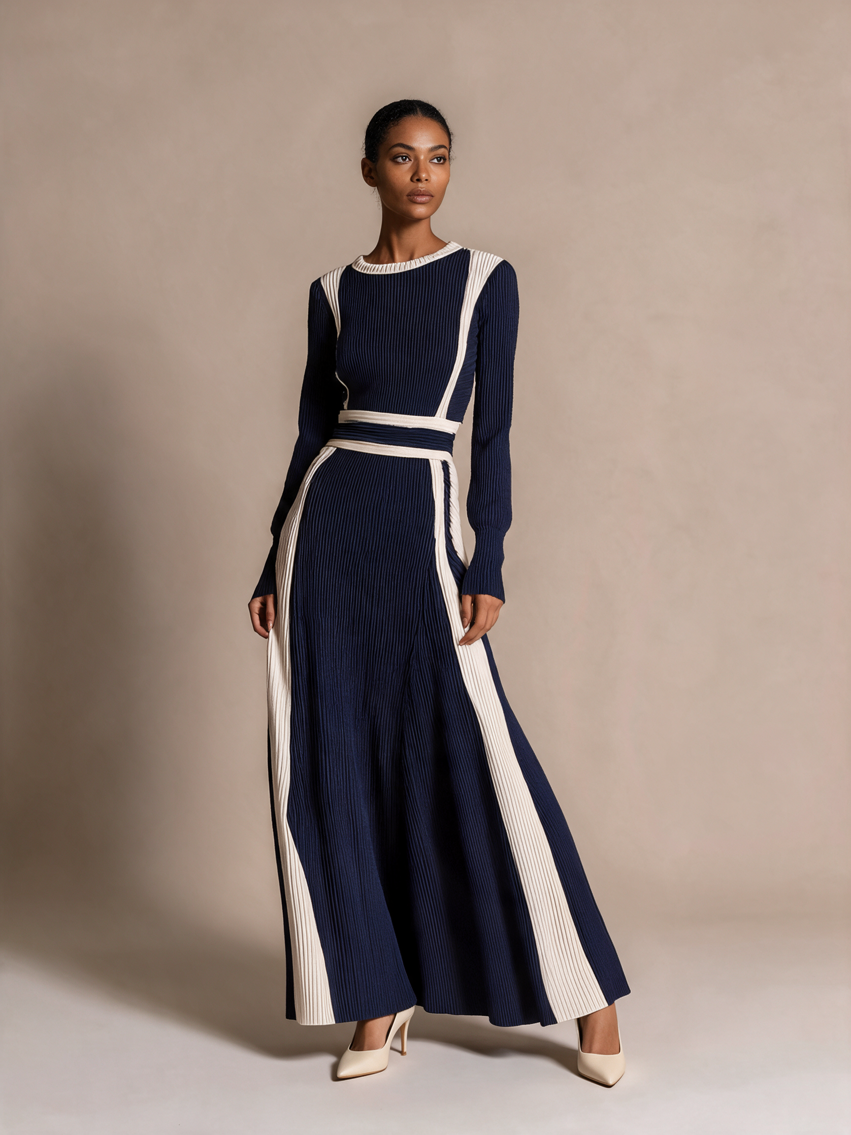 Women's Round Neck Contrast Striped Ribbed Knit Maxi Dress