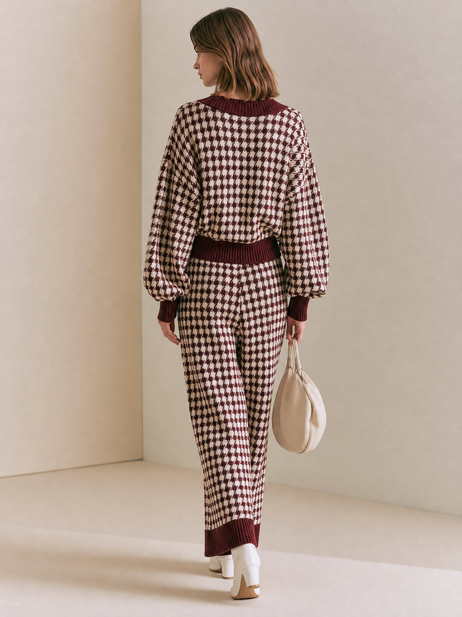 Women's Houndstooth Burgundy Knit Wide-Leg Pants