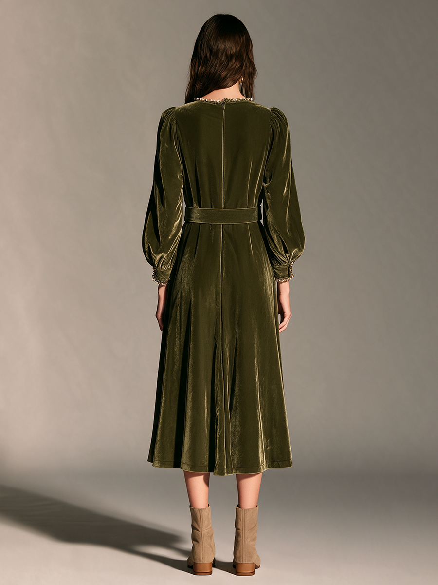 Product Name: Women's Olive Green Velvet Long-Sleeve Waisted Midi Dress
