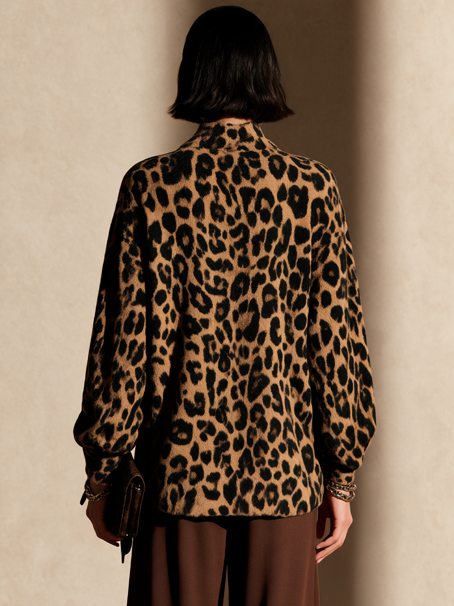 Women's Leopard Print Fashion Stand Collar Knit Cardigan