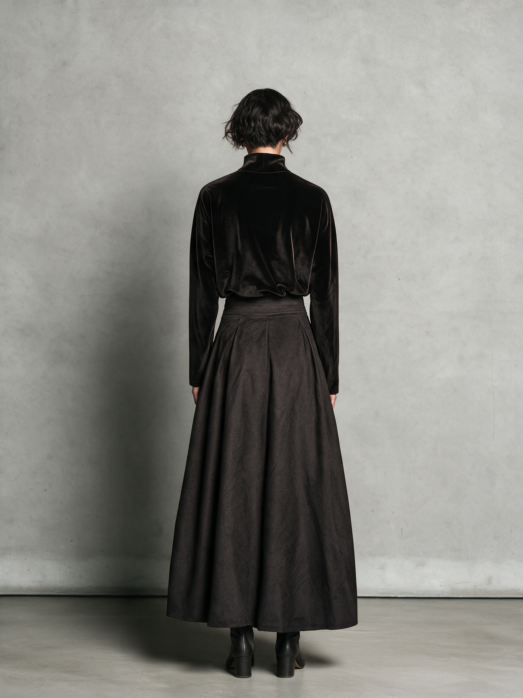 Women's Slim Velvet Top & Black Maxi Skirt Two-Piece Set