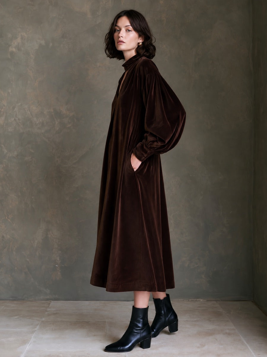 Women's Keyhole Neckline Velvet Midi Dress