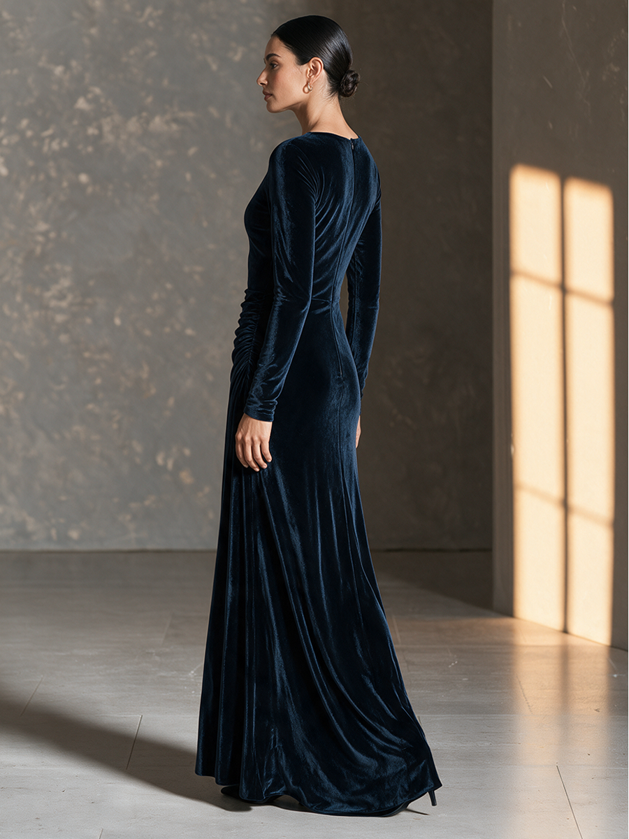 Women's Elegant Side-Ruched Velvet Maxi Dress