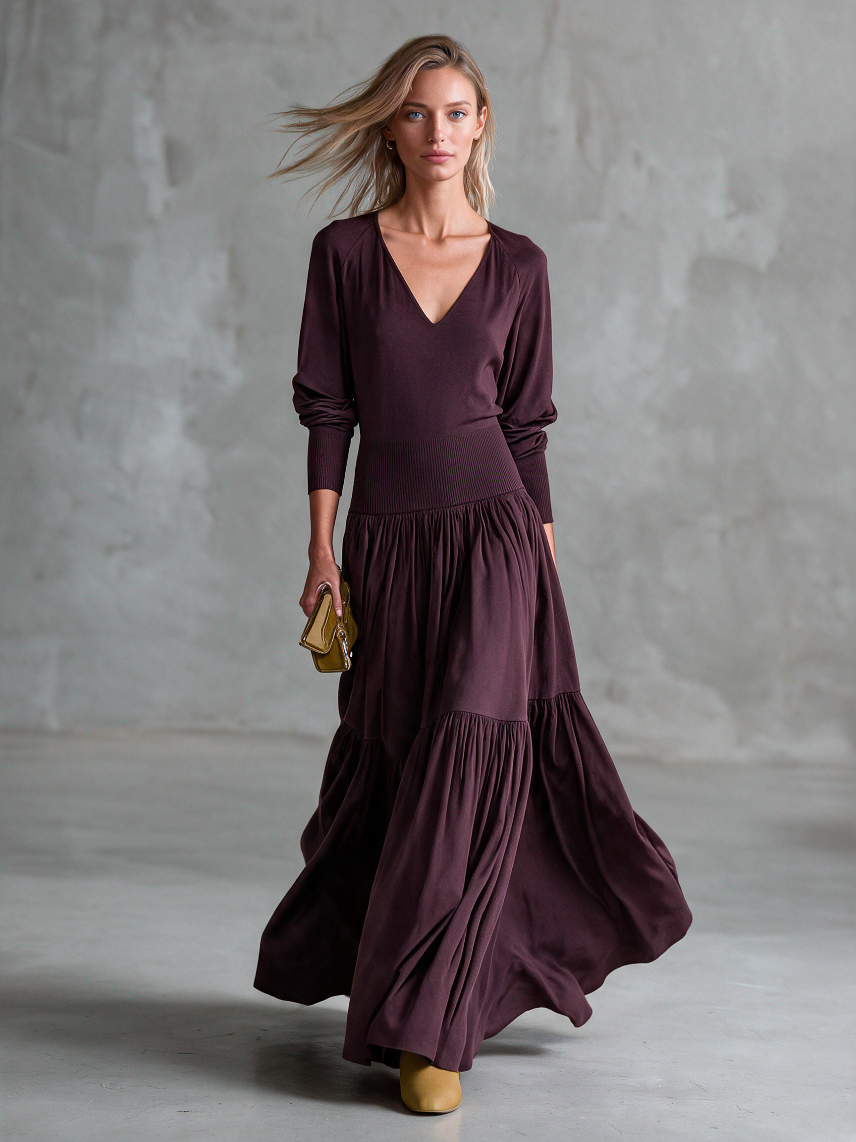 Women's Plum V‑Neck Long Sleeve Knit Tiered Maxi Dress With Fitted Bodice
