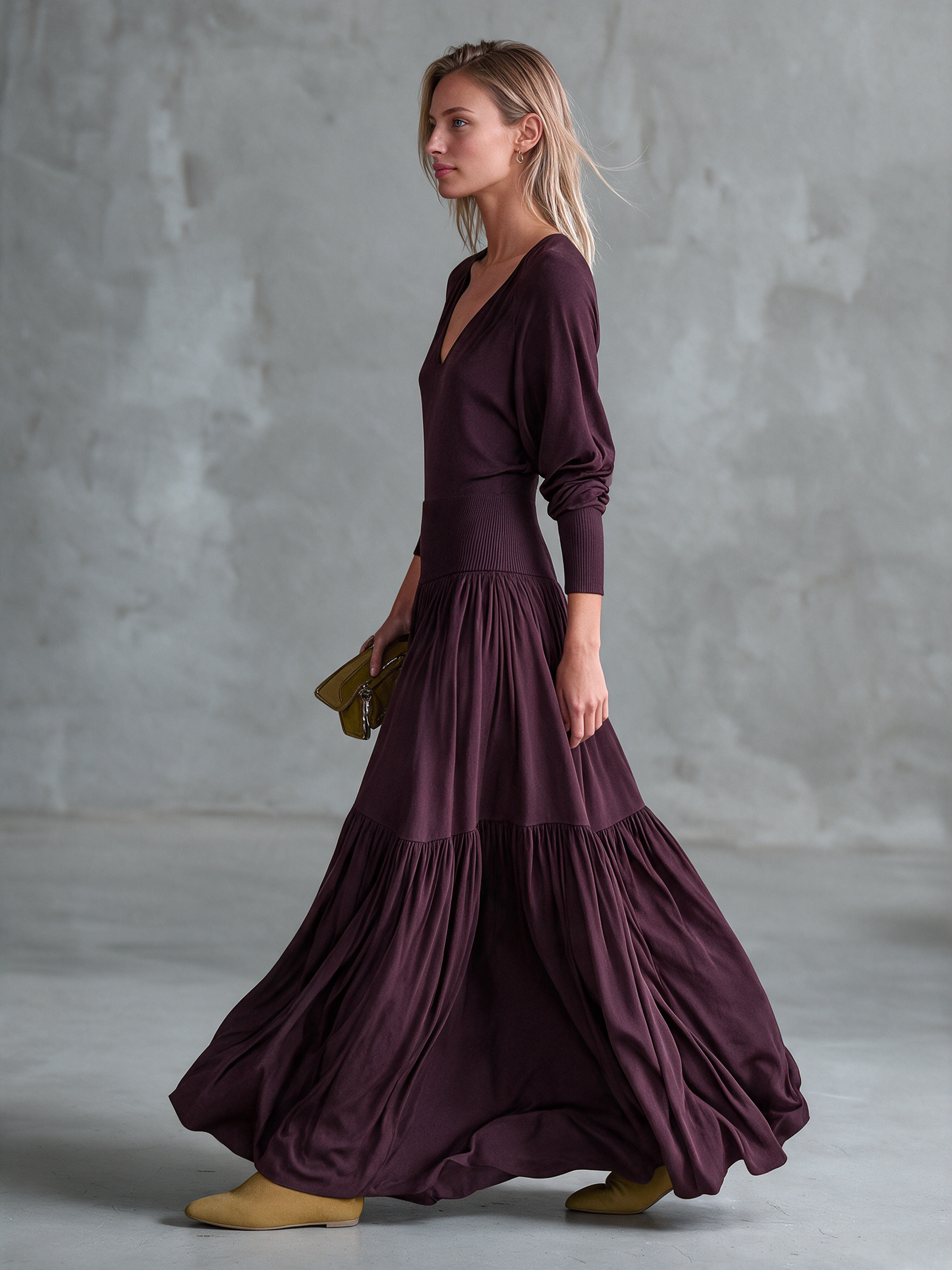 Women's Plum V‑Neck Long Sleeve Knit Tiered Maxi Dress With Fitted Bodice