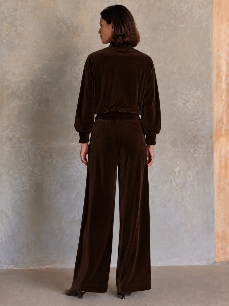 Women’s Velvet Two-Piece Set With Stand-Collar Zip-Up Jacket