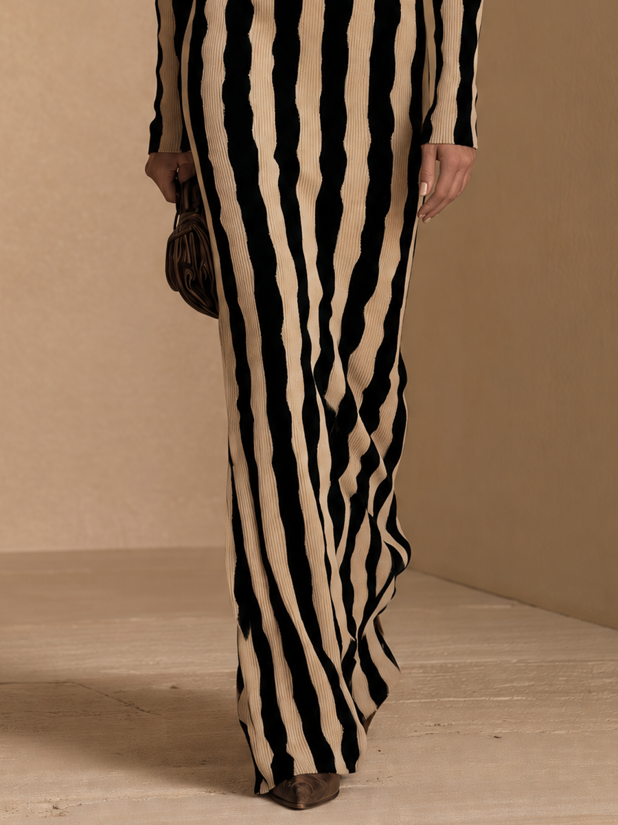 Women's Ribbed Knit Long Sleeve Maxi Dress with Wavy Stripes