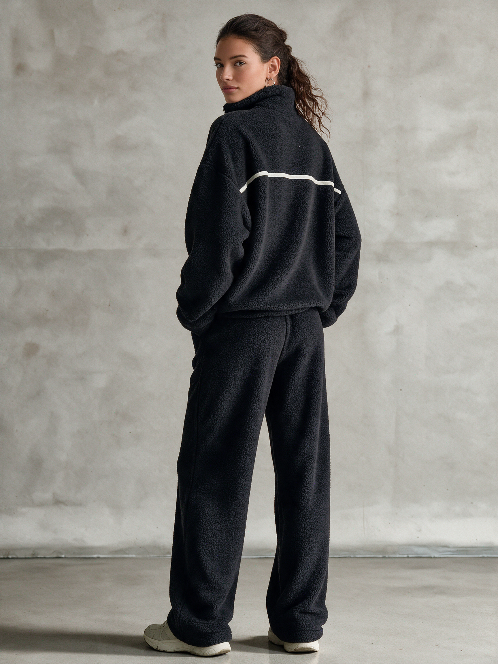 Women's Half-Zip Contrast Stripe Sherpa Two-Piece Set