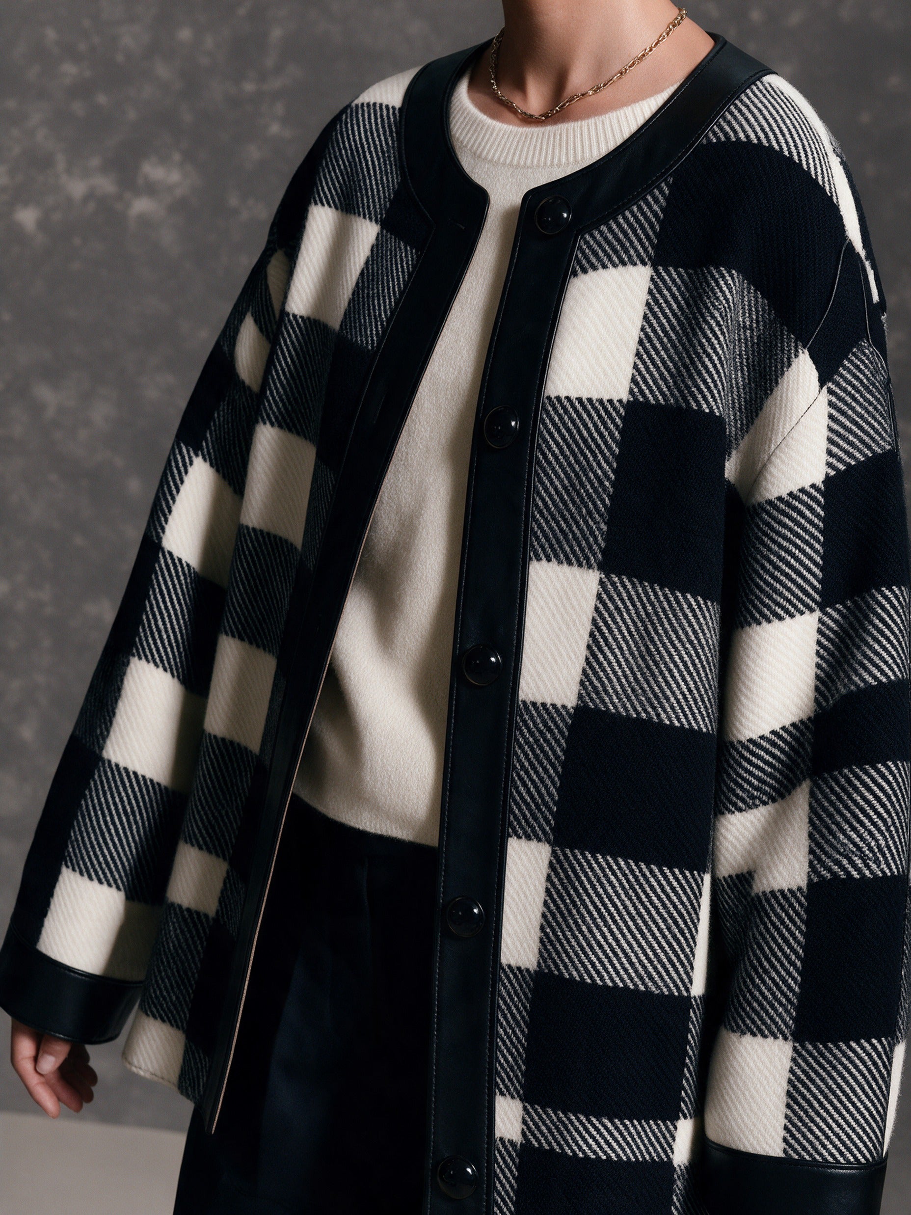Women’s Vintage-Style Leather-Paneled Plaid Jacket