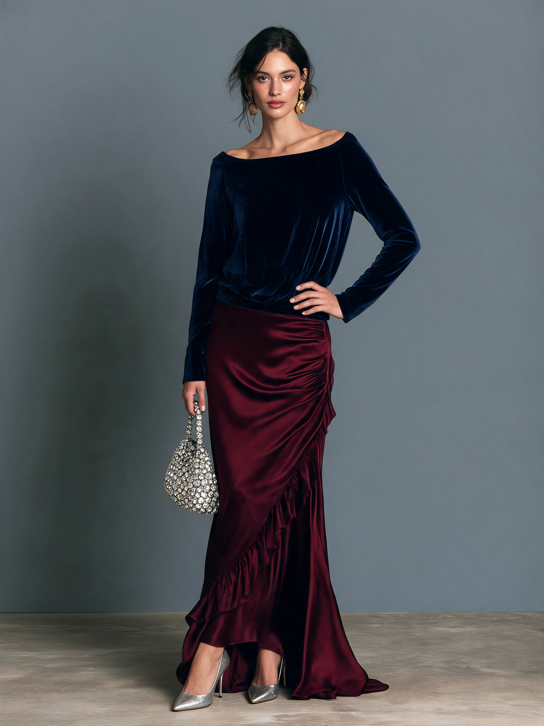 Women’s Elegant Long-Sleeved Velvet And Satin Gown In Navy And Burgundy