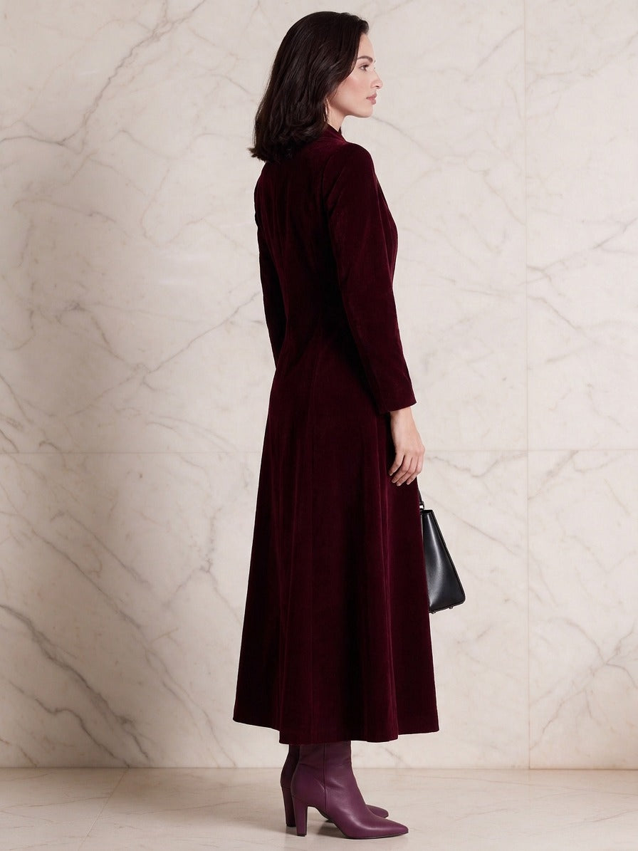 Women’s Velvet Trench Coat With Lapel And Cinched Waist
