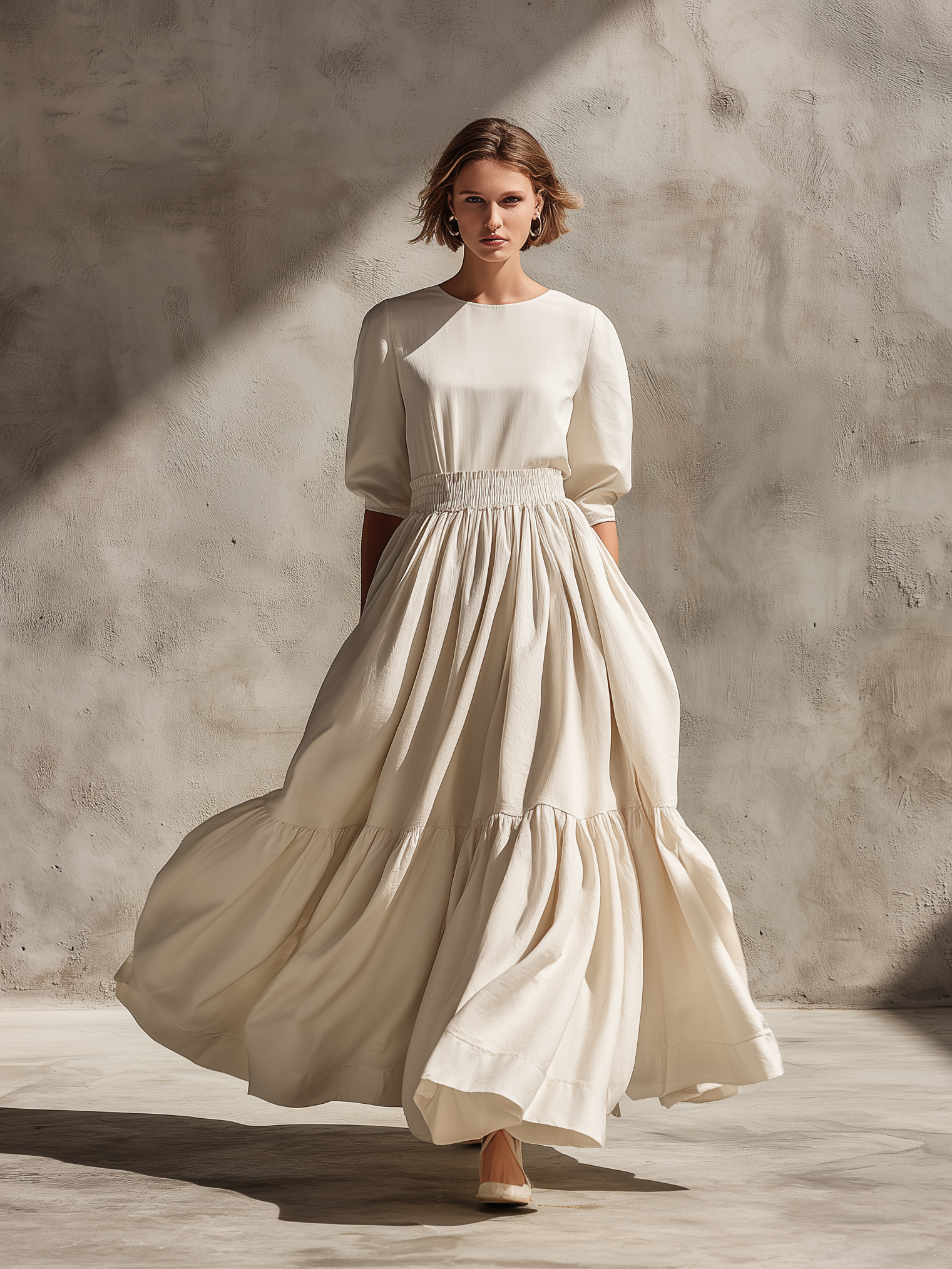 Women's Elegant, Natural-colored Cotton And Linen Blend Round-neck, Short-sleeved, Loose-fitting Long Dress MDZ1463A4AN