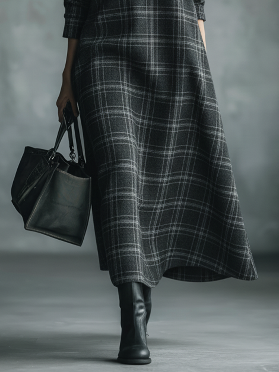 Women's Black And Gray Plaid Woolen Loose Maxi Dress MDA2531J8T