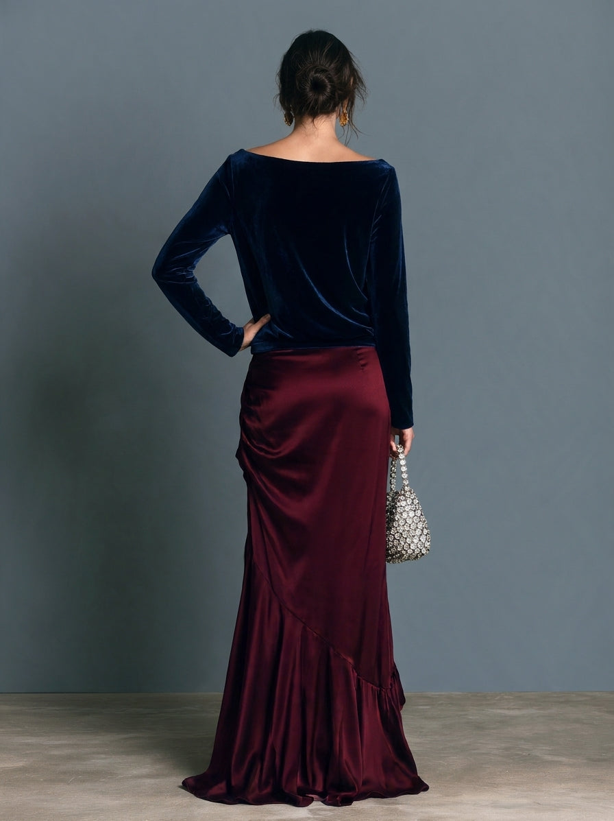 Women’s Elegant Long-Sleeved Velvet And Satin Gown In Navy And Burgundy