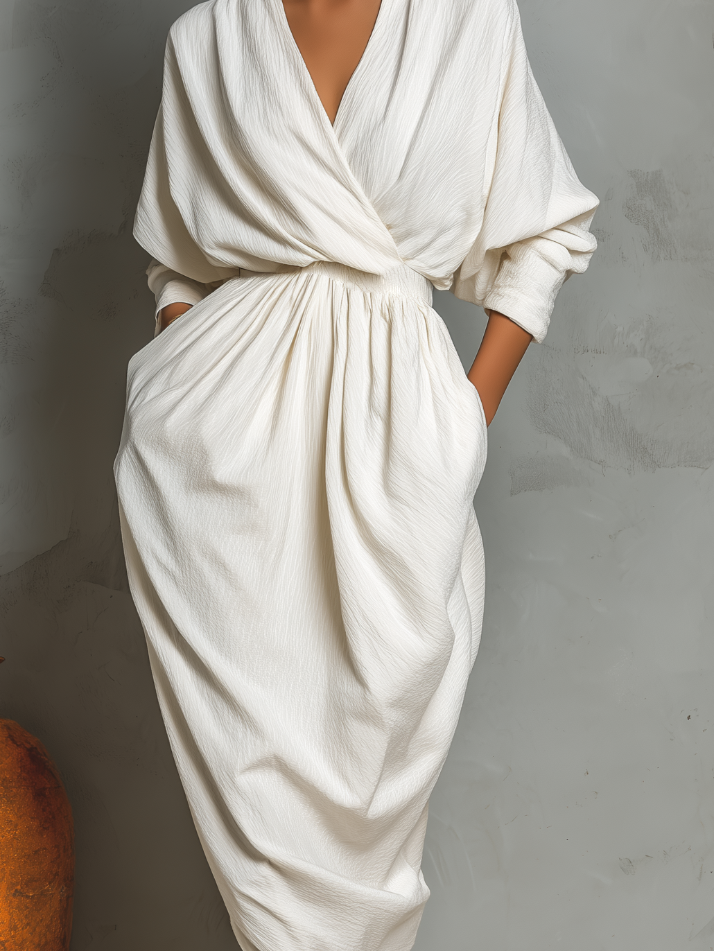 Women's Elegant White Woven V-neck Long-sleeved Midi Dress MDA1738L6AN