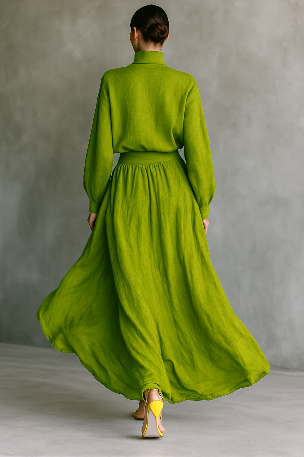 Women's Green Turtleneck Top and Maxi Skirt Set MDA2938G4T