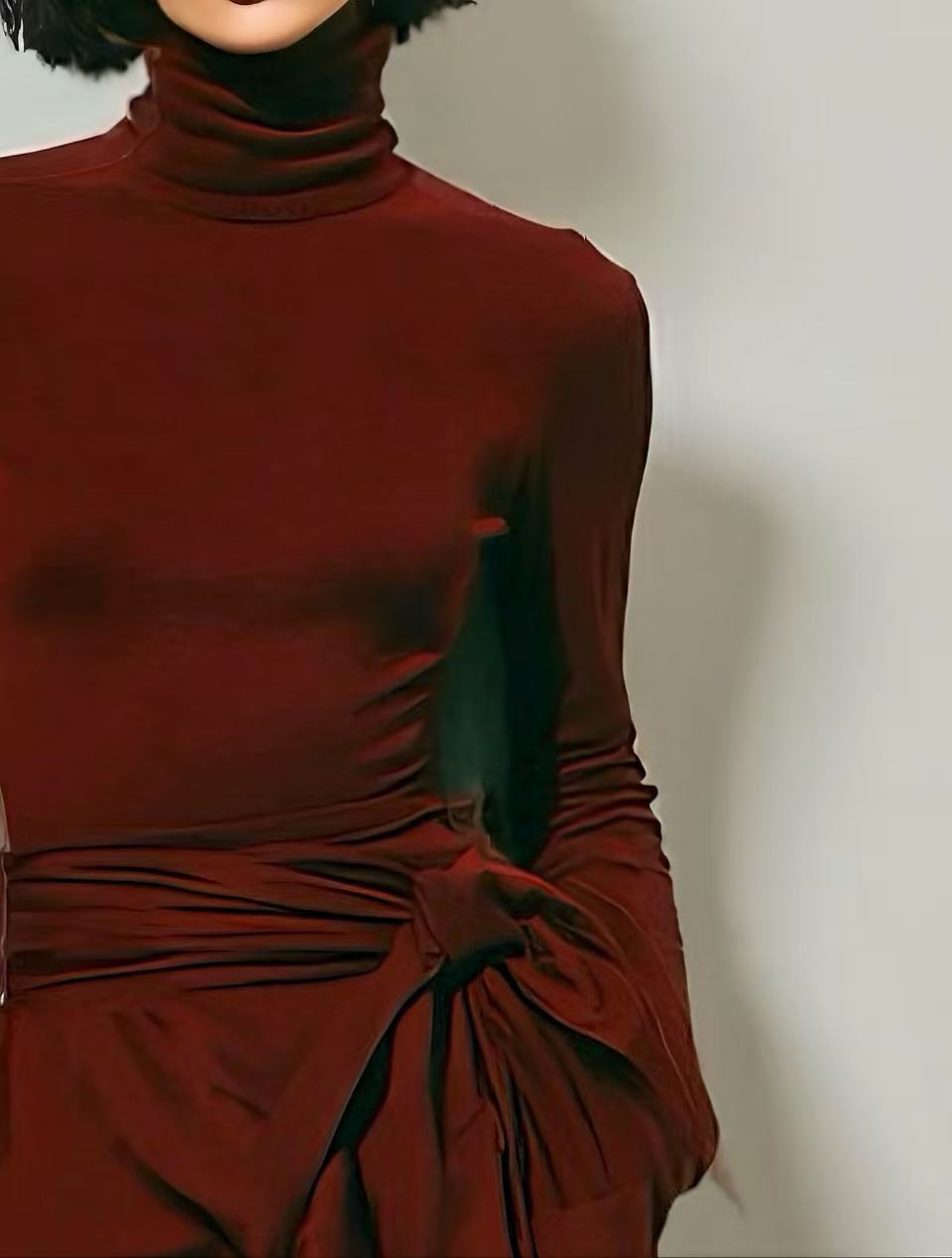 Women's Elegant Long Dress With A Red Turtleneck, Elastic Waist, And Tie Waist MDA0699K2AN