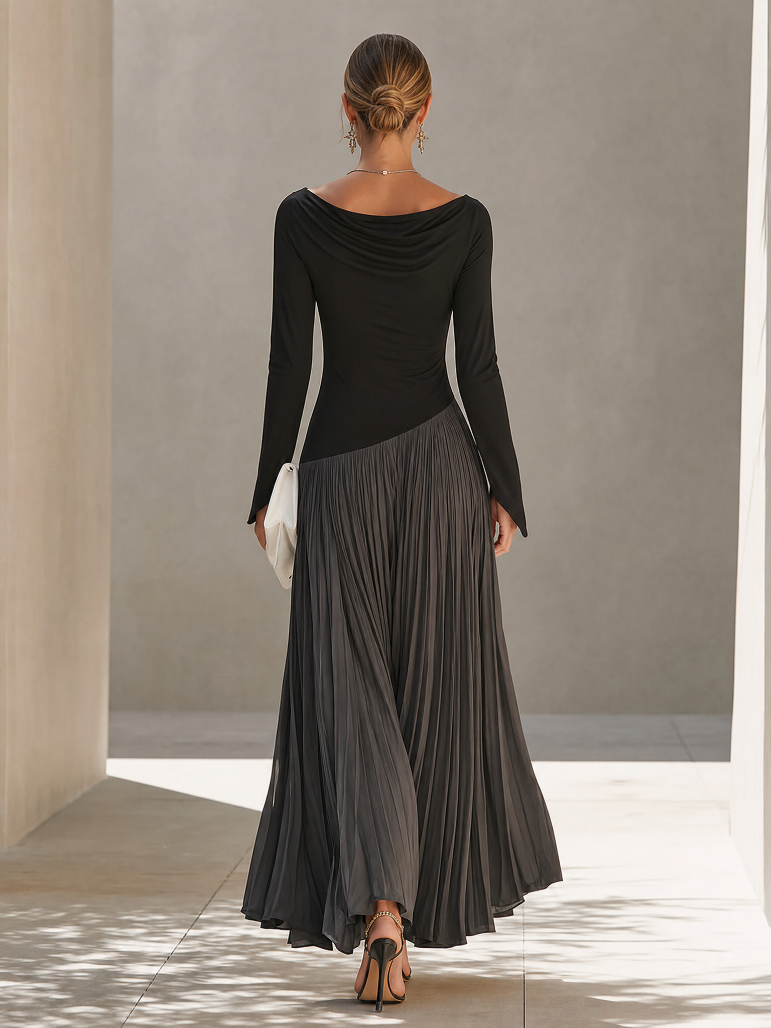 Women's Minimalist Two-Tone Color-Block Maxi Dress With Drape Neckline  MDZ0907G9ZRK