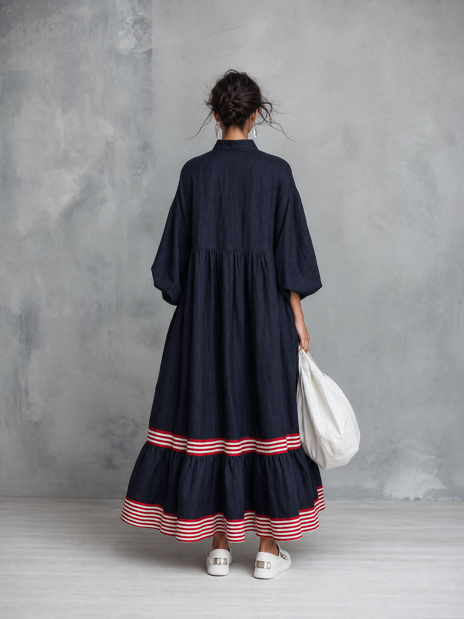 Women's Minimalist Linen-Blend Long-Sleeve Maxi Dress With Striped Hem Panel MDZ0967G8WY