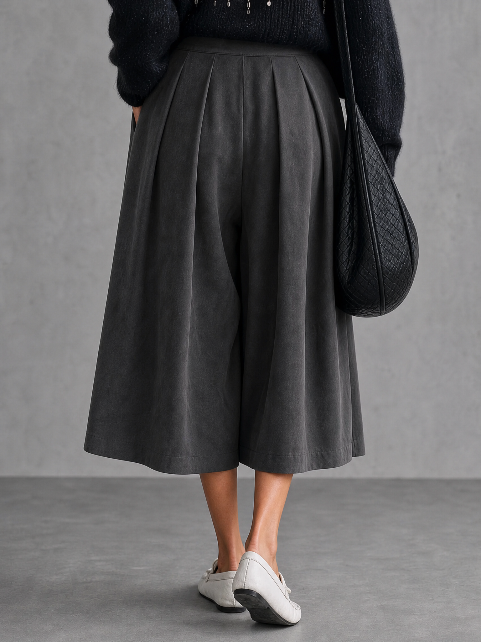 Women's Minimalist Suede Cropped Wide-Leg Trousers MDZ2105G3WY
