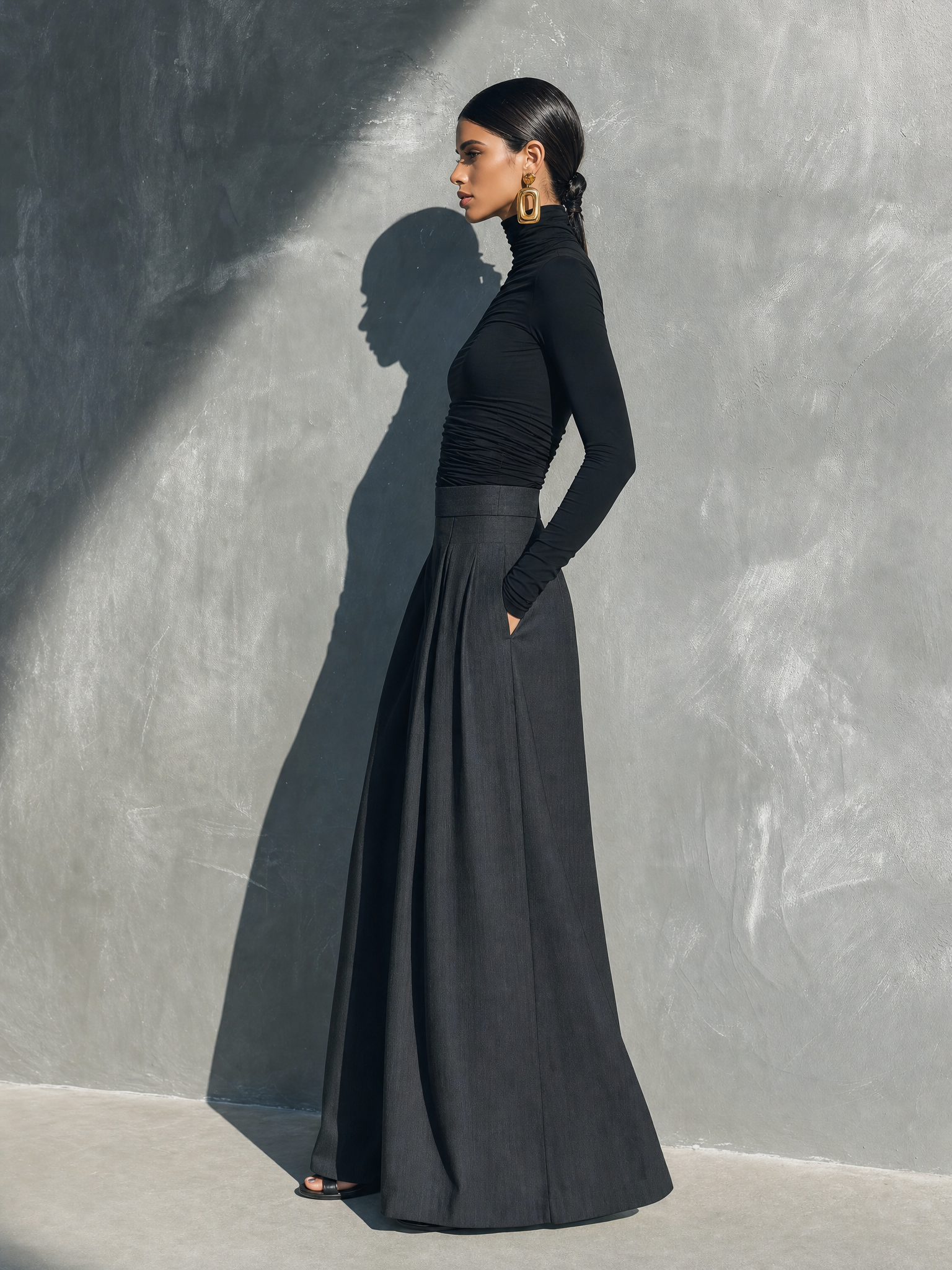 Women's Casual 2-Piece Set Black Stretch-knit Long-sleeve Top And Dark Gray Woven Wide-leg Trousers MDZ2470G8LXY