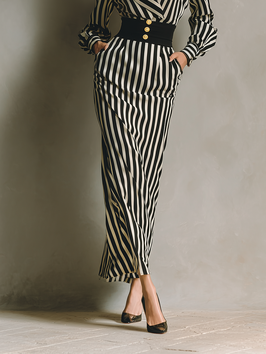 Women's Black And White Vertical Striped Chiffon Maxi Dress MDA2574G8T