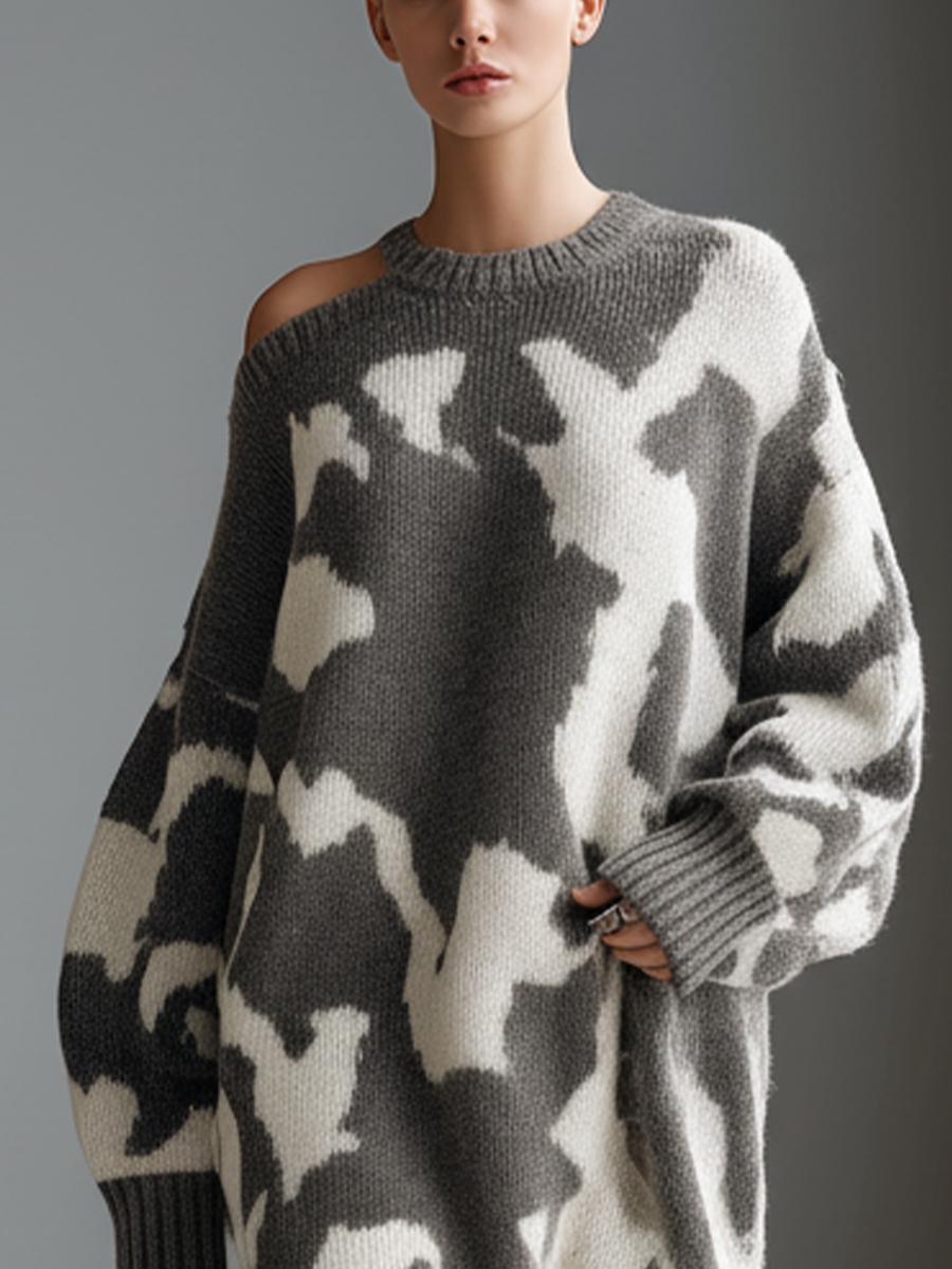 Women's Grey And White Cow Print Off-shoulder Loose Knit Midi Dress MDA0636K1T