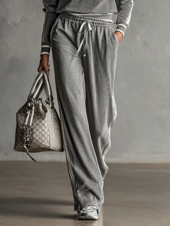 Women's Cotton Blend Embroidered White Trim Zipper Stand Collar Sweatshirt And Sweatpants Set MDA0782H9Y