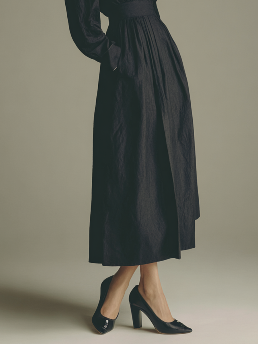 Women's Elegant Navy Blue Cotton And Linen Embroidered Long-sleeved Dress MDA2237L6BA