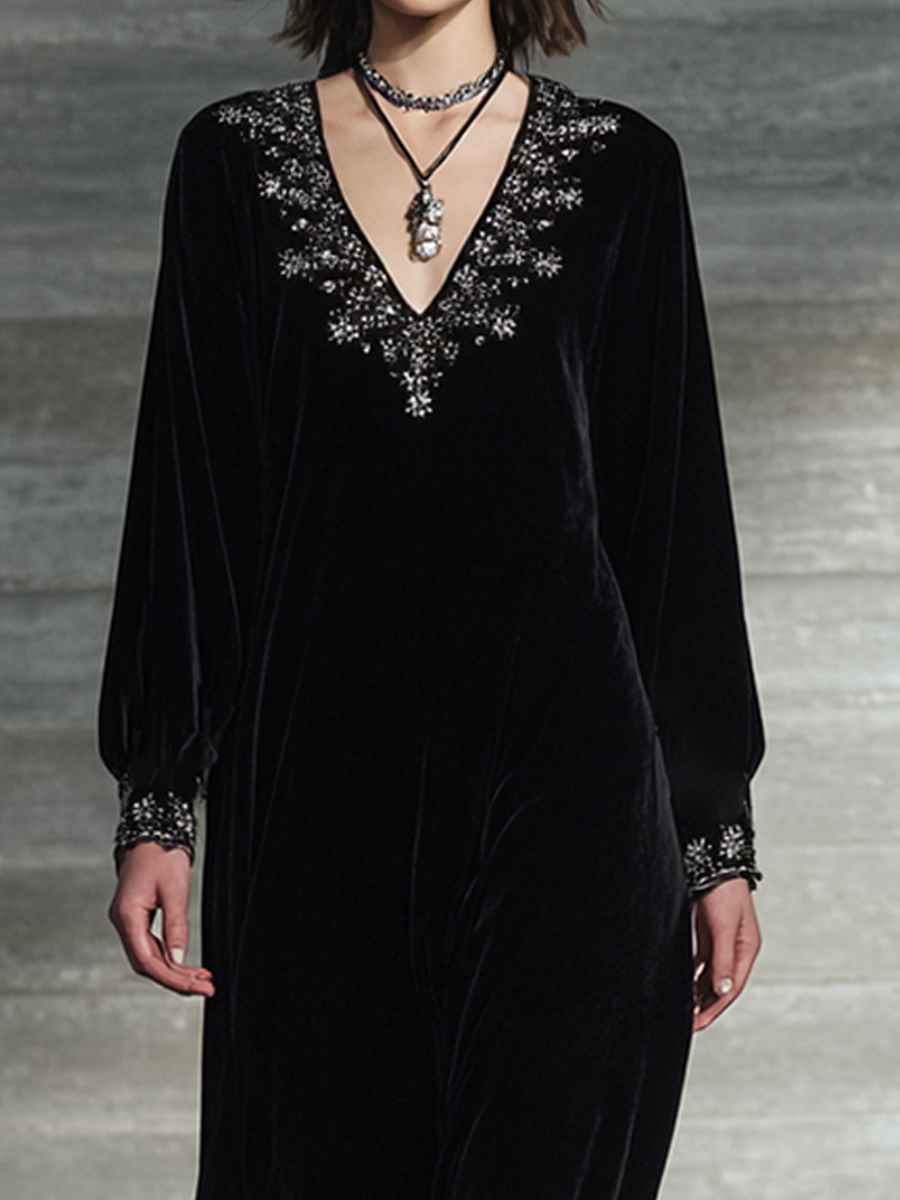 Women's Black Velvet Embroidered V-Neck Midi Dress MDA2778K4AP